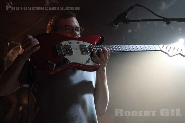 BRNS - 2013-10-28 - PARIS - La Maroquinerie - Diego Leyder